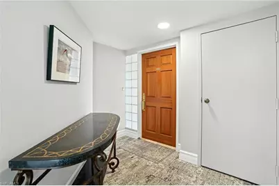 20 Seagate Dr #803, Naples, FL 34103 - Photo 6
