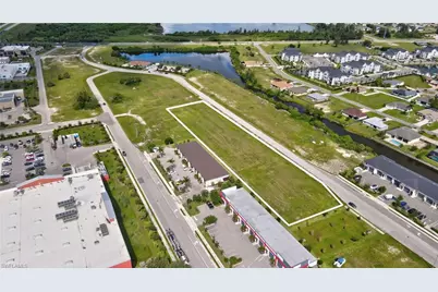 1434 SW 4th Ter, Cape Coral, FL 33991 - Photo 6