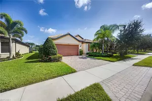 12077 Winfield Cir, Fort Myers, FL 33966 - Photo 2