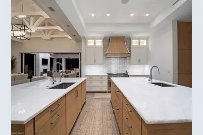 740 Banyan Blvd, Naples, FL 34102 - Photo 8