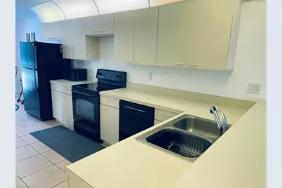 4410 Chantelle Dr #201H, Naples, FL 34112 - Photo 18