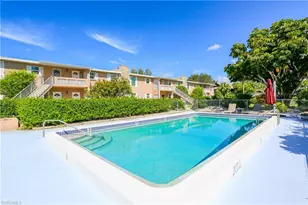 221 Cypress Way E, Naples, FL 34110 - Photo 8