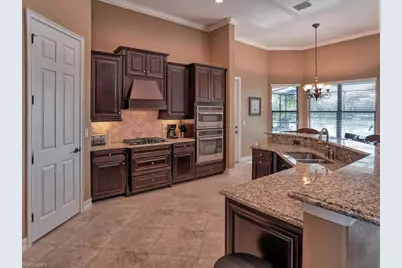 9634 Firenze Cir, Naples, FL 34113 - Photo 6