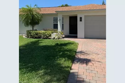 595 101st Ave N, Naples, FL 34108 - Photo 2