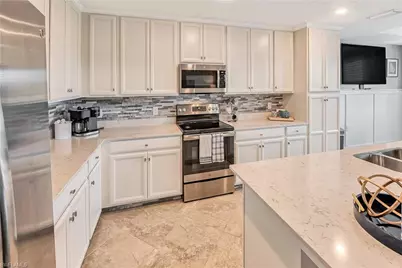 9572 Trevi Ct #5037, Naples, FL 34113 - Photo 8