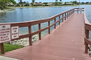 605 Squire Cir, Naples, FL 34104 - Photo 34