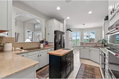 4919 Cerromar Dr, Naples, FL 34112 - Photo 10