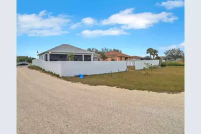 2394 45th Ave NE, Naples, FL 34120 - Photo 2