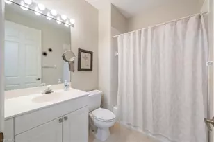 5060 Yacht Harbor Cir, Naples, FL 34112 - Photo 24