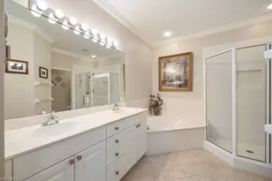 5060 Yacht Harbor Cir, Naples, FL 34112 - Photo 20