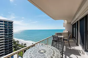 4005 Gulf Shore Blvd N, Naples, FL 34103 - Photo 2