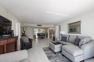 4005 Gulf Shore Blvd N, Naples, FL 34103 - Photo 8