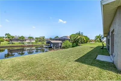 3208 SW 1st Pl, Cape Coral, FL 33914 - Photo 44