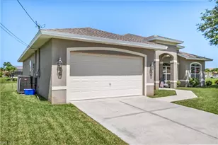 3208 SW 1st Pl, Cape Coral, FL 33914 - Photo 46