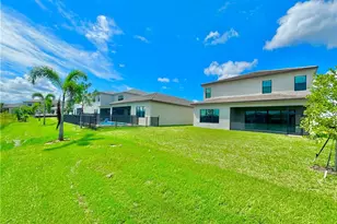 20921 Thistle Leaf Ln, Estero, FL 33928 - Photo 2