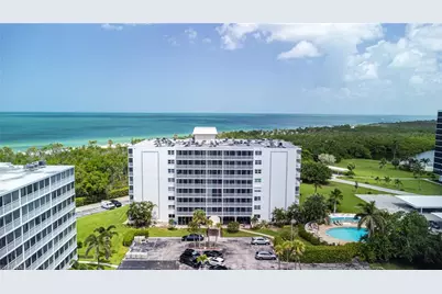 5 Bluebill Ave #105, Naples, FL 34108 - Photo 2