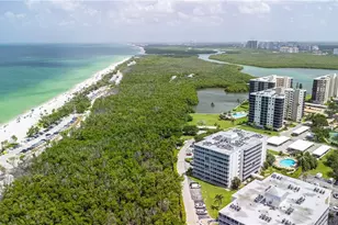 5 Bluebill Ave, Naples, FL 34108 - Photo 8