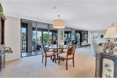 2400 Gulf Shore Blvd N #203, Naples, FL 34103 - Photo 10