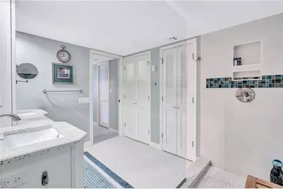 2400 Gulf Shore Blvd N #203, Naples, FL 34103 - Photo 16