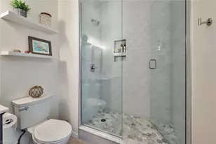 4833 Hampshire Ct, Naples, FL 34112 - Photo 32