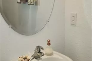 14197 Oviedo Pl, Fort Myers, FL 33905 - Photo 6