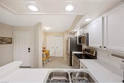 13640 Worthington Way #1902, Bonita Springs, FL 34135 - Photo 6