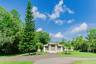 131 25th St SW, Naples, FL 34117 - Photo 6