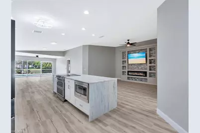 3408 Cayman Ln, Naples, FL 34119 - Photo 4