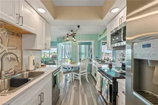 896 Buttonwood Dr, Fort Myers Beach, FL 33931 - Photo 20