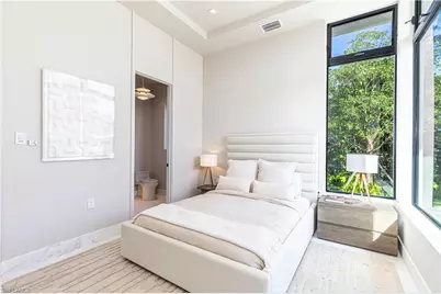 1100 Sandpiper St, Naples, FL 34102 - Photo 32