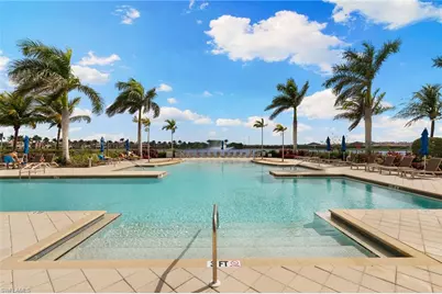 1570 Oceania Dr S, Naples, FL 34113 - Photo 14