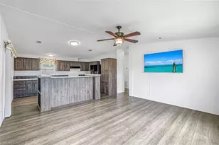 33 Covey Ln, Naples, FL 34114 - Photo 4