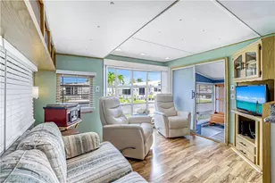 27 Jasper Dr, Naples, FL 34114 - Photo 2