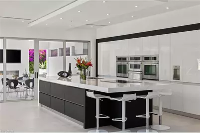 652 Bougainvillea Rd, Naples, FL 34102 - Photo 18