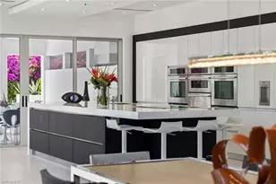 652 Bougainvillea Rd, Naples, FL 34102 - Photo 16