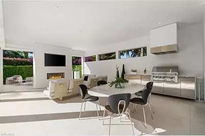 652 Bougainvillea Rd, Naples, FL 34102 - Photo 24