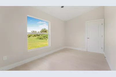 2702 46th St SW, Lehigh Acres, FL 33976 - Photo 16