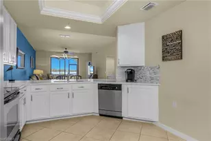 10020 Siesta Bay Dr, Naples, FL 34120 - Photo 4