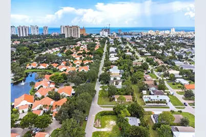 705 91st Ave N, Naples, FL 34108 - Photo 2