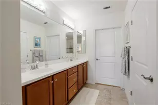 15145 Palmer Lake Cir, Naples, FL 34109 - Photo 12