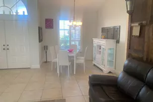 1499 Vintage Ln, Naples, FL 34104 - Photo 8