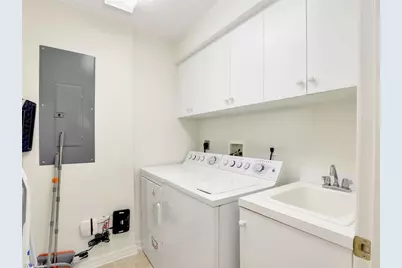 1001 Arbor Lake Dr #902, Naples, FL 34110 - Photo 18