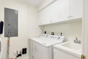 1001 Arbor Lake Dr, Naples, FL 34110 - Photo 18