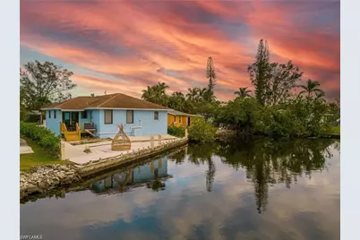 507 14th St N, Naples, FL 34102 - Photo 1