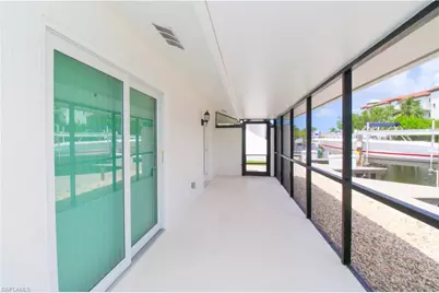 1435 Curlew Ave #4, Naples, FL 34102 - Photo 16