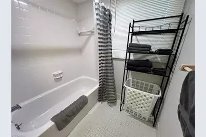 690 95th Ave N, Naples, FL 34108 - Photo 32