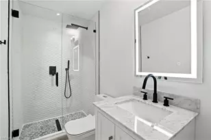 5 Glenview Manor Dr, Fort Myers Beach, FL 33931 - Photo 18