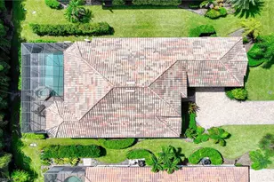 15814 Secoya Reserve Cir, Naples, FL 34110 - Photo 30