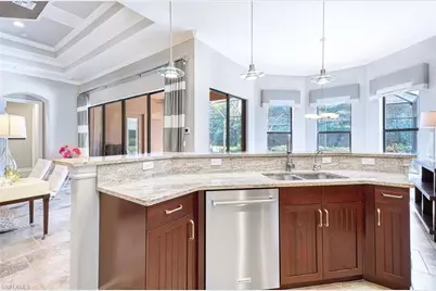 15814 Secoya Reserve Cir, Naples, FL 34110 - Photo 8