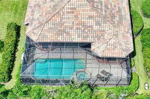 15814 Secoya Reserve Cir, Naples, FL 34110 - Photo 32